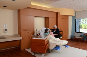 Birthing suite - Count on your maternity care team to help you follow your birth plan as closely as possible.